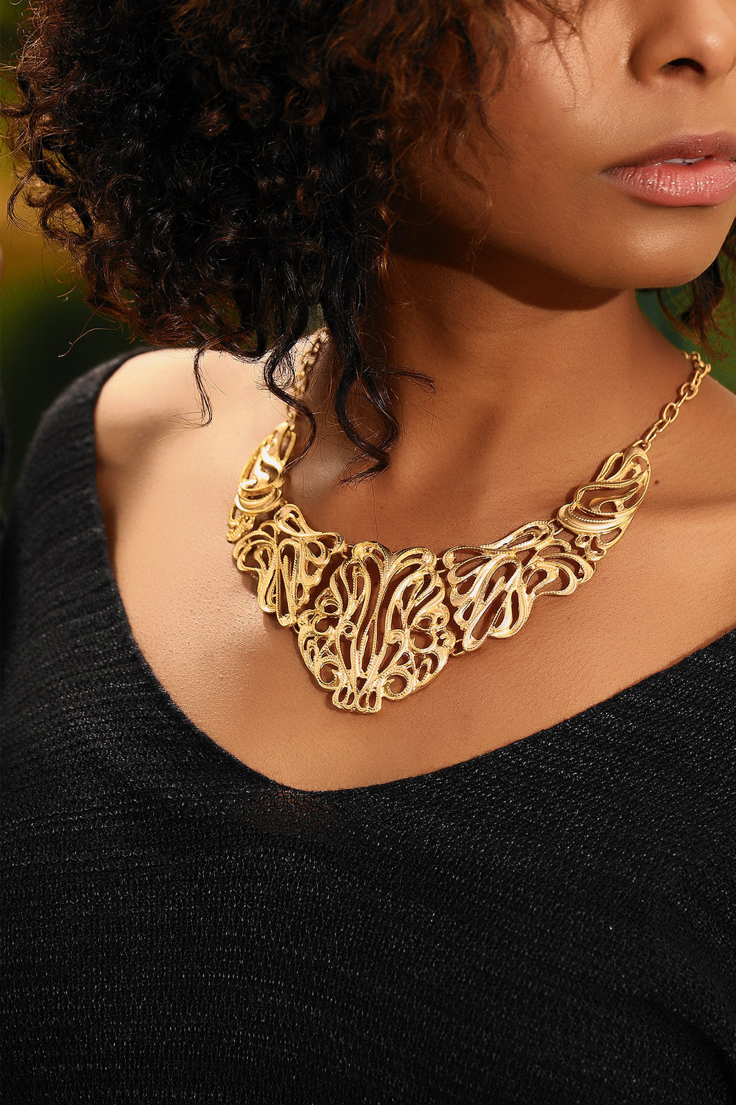 NECKLACE GOLD LUMINA