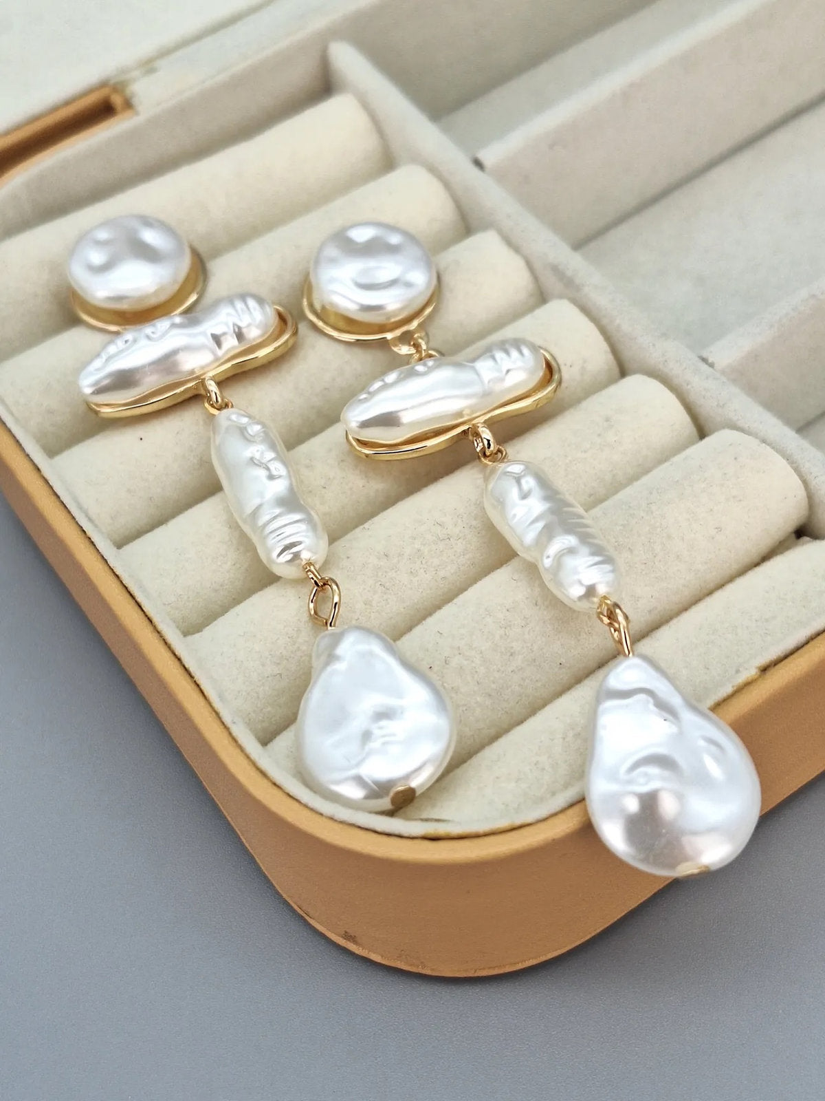 EARRINGS STAINLESS ISLA