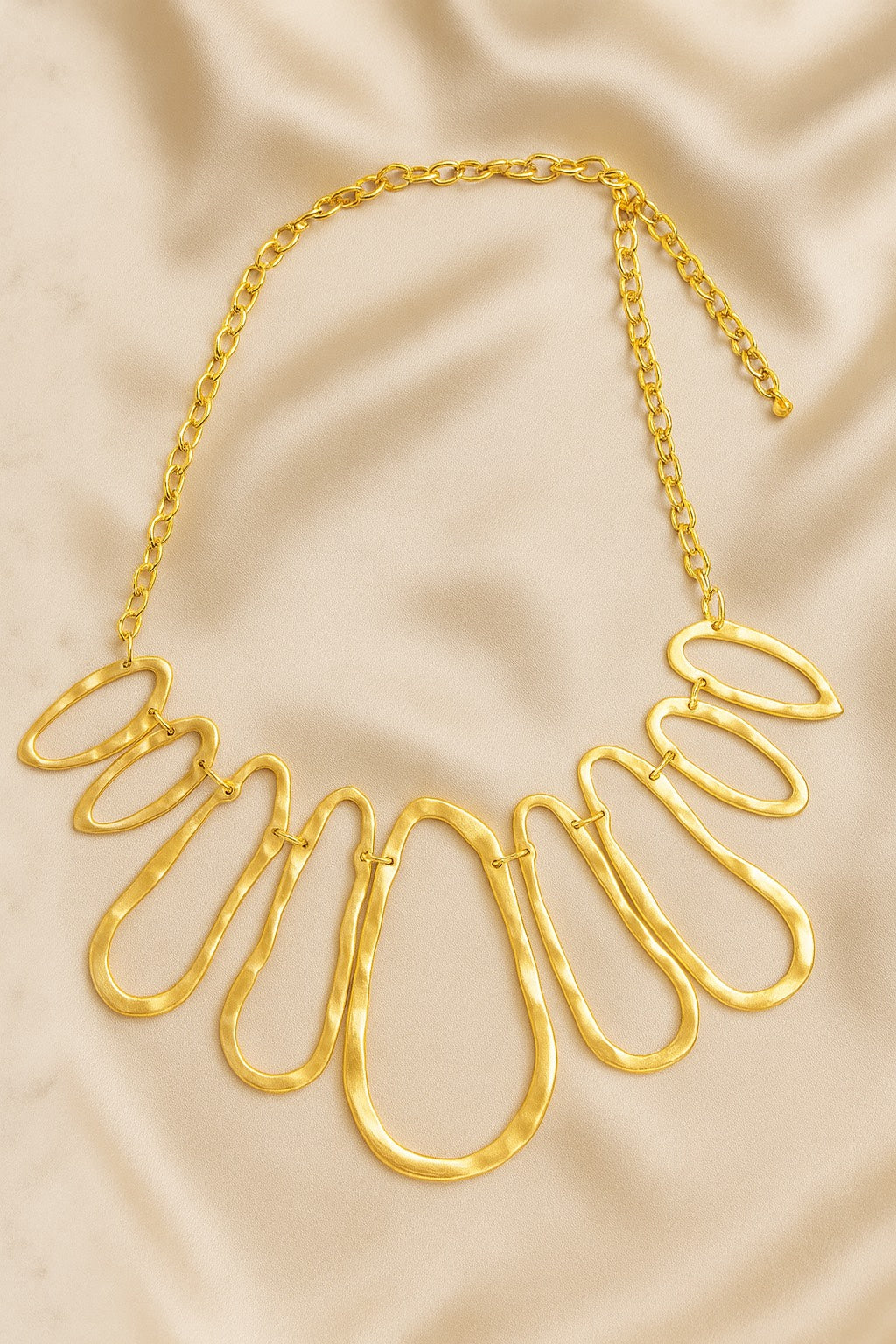 NECKLACE  STRIX