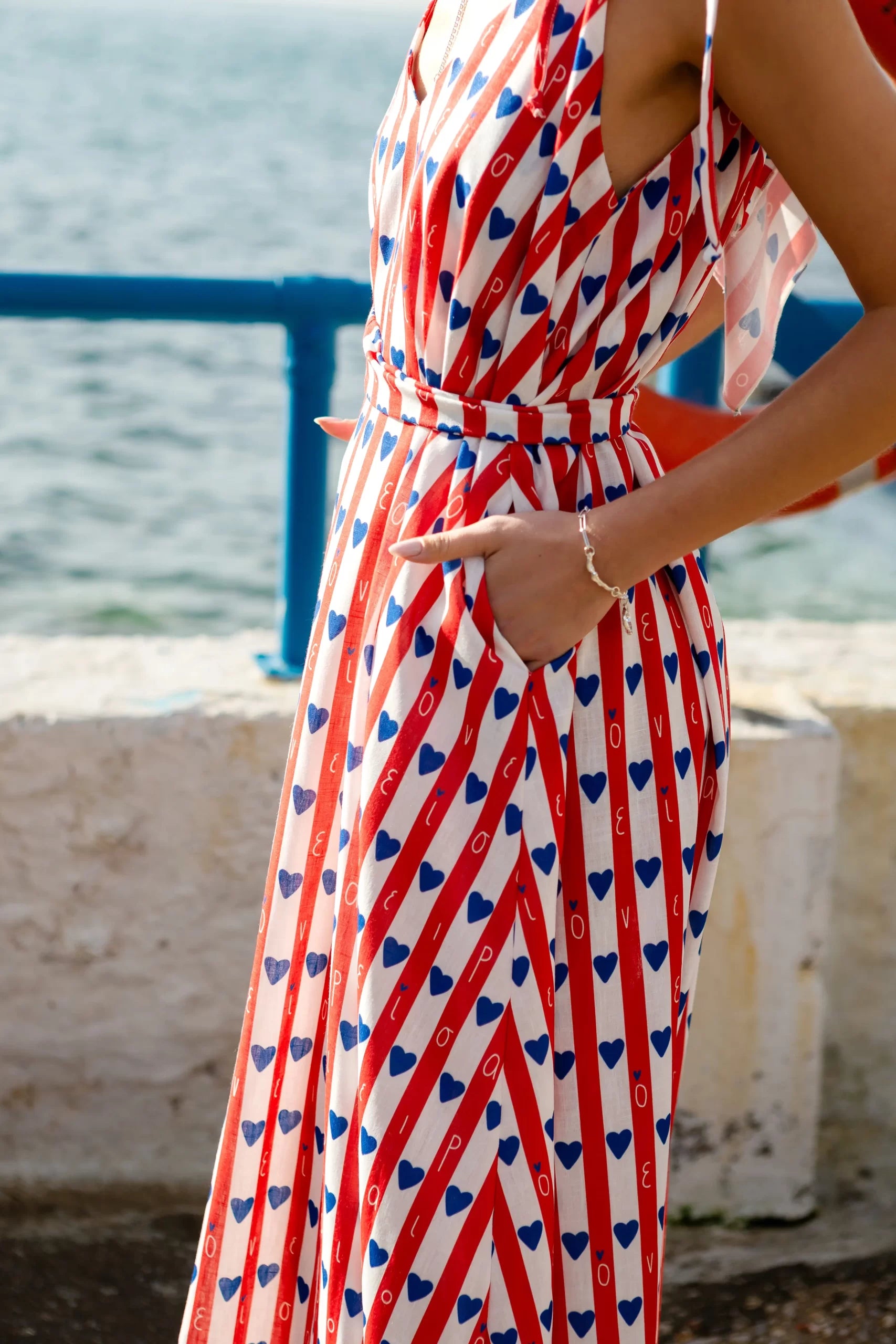 PHOEBE DRESS HEARTS